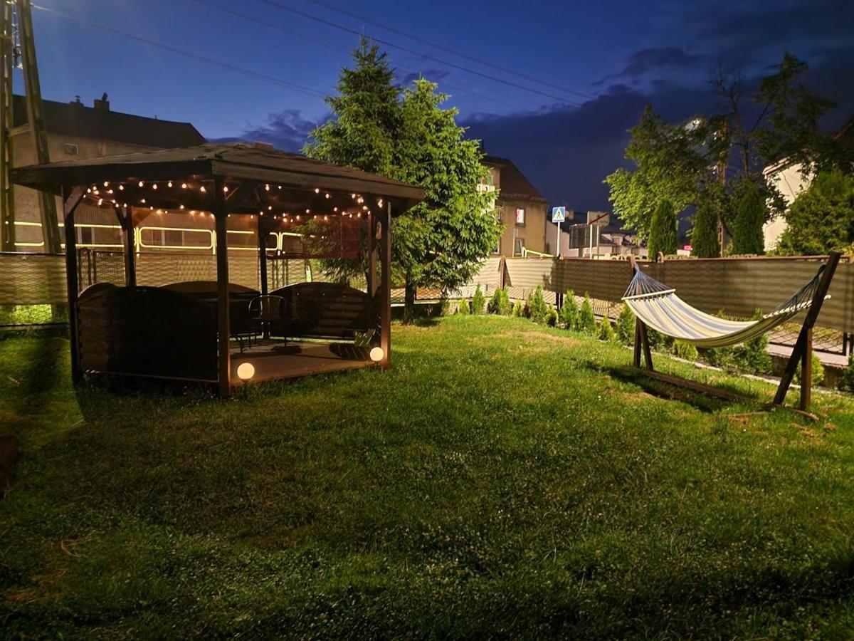 Przestronny Apartament +Silownia Бытом Экстерьер фото